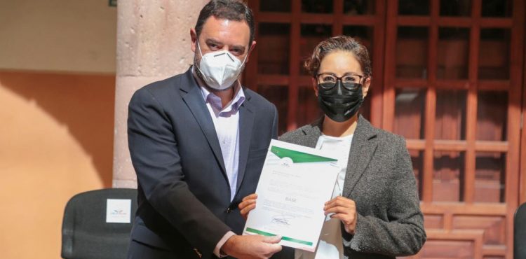 ALEJANDRO TELLO DA CERTIDUMBRE LABORAL A 760 TRABADORES DEL GOBIERNO DE ZACATECAS